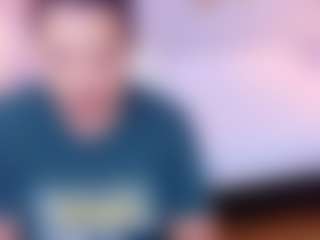 Hugeass-destroyer's Live Sex Cam Show