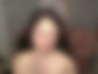 Live cam show with Kilye-Ch - Petite Young Adult on Camversity