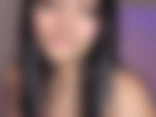 Live cam show with Candela34 - Smoking on Camsoda