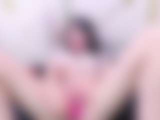 Live cam show with Gaby - Lightskin on makecum.org