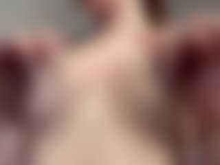 Live cam show with EugeneArlotta - Body Massage on AdultVida.com