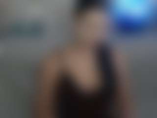 LunaBlueY's Live Sex Cam Show