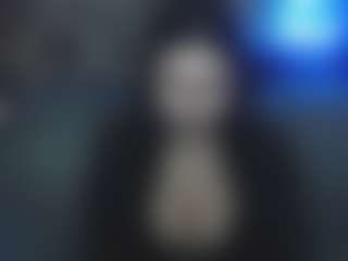 Live cam show with LunaBlueY - Upskirt on Hubzter Live