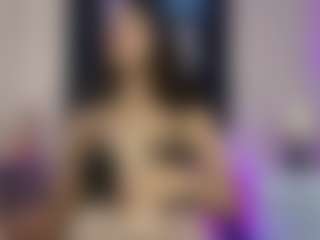 Live cam show with SHANELLROUSE4 - Teen (18+) on Camsoda