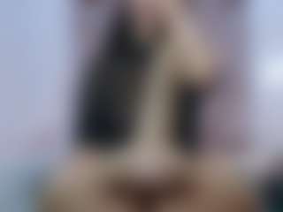 Live-Cam-Show mit SHANELLROUSE4 - Gape auf Camsoda