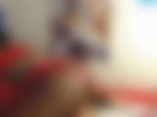 Live cam show with ROXYBAD - Butt Plug on TottyGirls