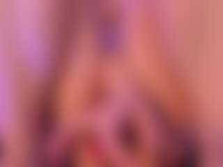Live cam show with Mary-Lori - Brown Hair on Camsoda