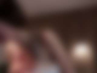 EloisCobane's Live Sex Cam Show