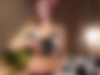 Live cam show with EloisCobane - Ass Clapping on Dolls Live