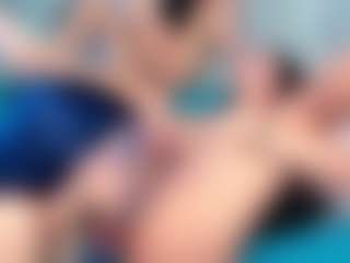 Rubi-18's Live Sex Cam Show