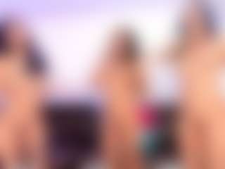 Rubi-18's Live Sex Cam Show