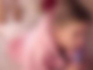 Live cam show with KatrinaBellman - Facial on Camming Site