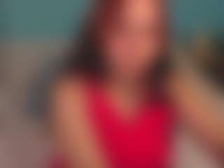Live cam show with Alis - Public on Livezox