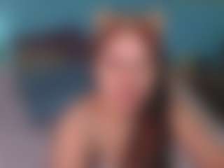 Live cam show with Alis - Green Eyes on liverealitysex.com