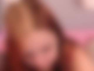 Live cam show with Alis - Green Eyes on madthumbs