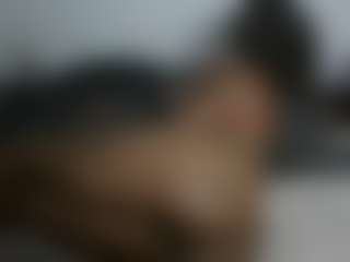 Live cam show with Cocolefeme - Dildo Or Vibrator on googirlz