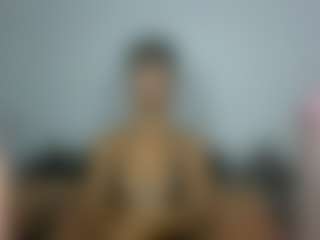 Live cam show with Cocolefeme - Blonde Hair Petite on sexylive.show