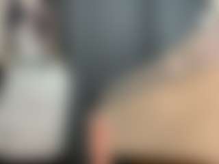 Live cam show with MargWise - Middle Aged on Big Tits