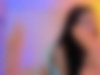 Live cam show with Miss-Nii - Tiny on Camsoda