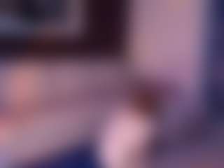Live cam show with NaomiFoxy - Green Eyes on Camsoda