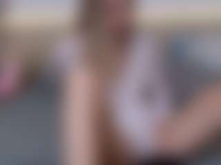 Live cam show with laxyflaxy - Body Massage on Milfs Live