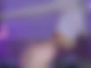 Live cam show with laxyflaxy - Blonde Hair on Camsoda