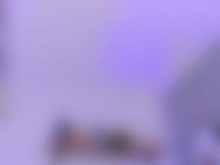 Live cam show with CristalFoxy - Brown Hair on Gym Cam Girls
