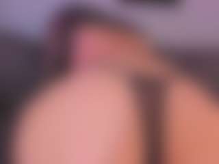 Live cam show with CristalFoxy - Tease Red Hair on Soda Cam