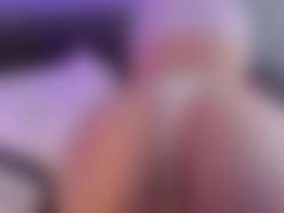 Live cam show with CristalFoxy - Control on Fling VIP Chat