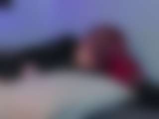 Live cam show with CristalFoxy - Oil on CamwithHer