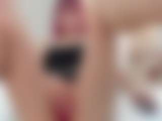 Live cam show with CristalFoxy - Brown Hair on CamClone