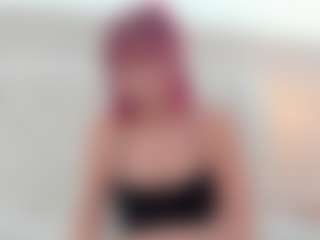 Live cam show with CristalFoxy - Small Tits on Camsoda