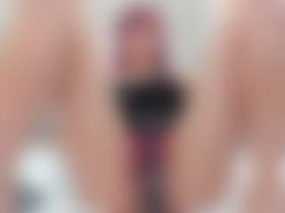 Live cam show with CristalFoxy - Red Hair Squirt on Camsoda