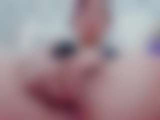 CristalFoxy's Live Sex Cam Show