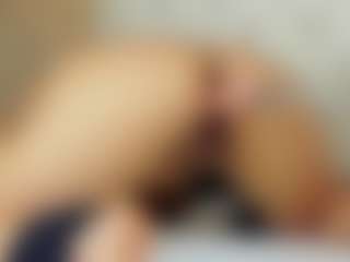Hadley-7's Live Sex Cam Show