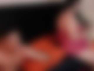 Milfandrea3's Live Sex Cam Show