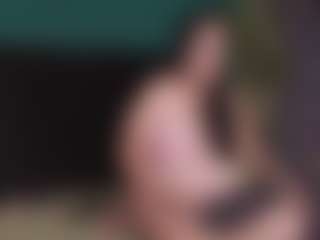 Milfandrea3's Live Sex Cam Show