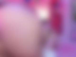 CataleyaGlow's Live Sex Cam Show