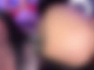 CataleyaGlow's Live Sex Cam Show