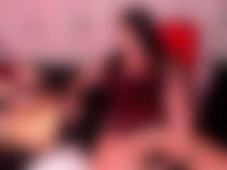 CataleyaGlow's Live Sex Cam Show