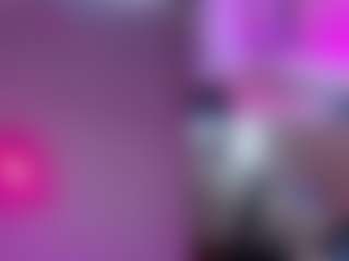 CataleyaGlow's Live Sex Cam Show