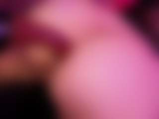 CataleyaGlow's Live Sex Cam Show