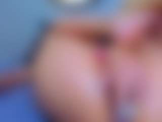 Live cam show with Horny - Facial on Camsoda