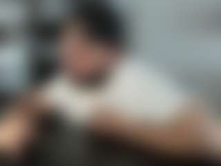 Live cam show with Dravenpeak - Hazel Eyes on Mixed Magazine Live