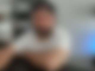Live cam show with Dravenpeak - Big Cock on Camsoda