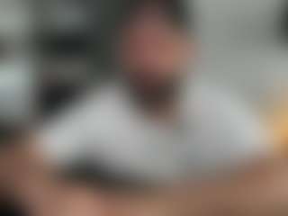 Live cam show with Dravenpeak - Bear on x69.live