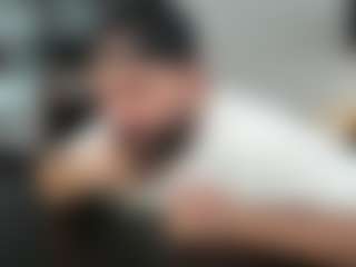 Live cam show with Dravenpeak - Bedroom on CamSextacy