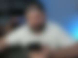 Live cam show with Dravenpeak - Bear on Dare Cams