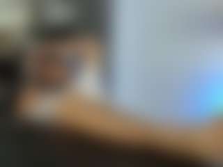 Live cam show with Dravenpeak - Bear on Milf Play