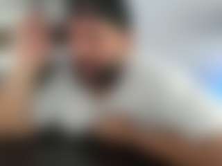 Live cam show with Dravenpeak - Muscular on https://playwithruby.com